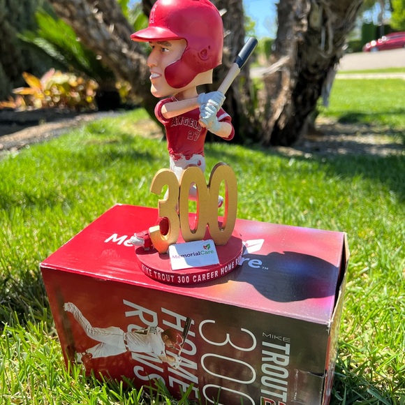 MLB Michael Trout 300 home run bobble head - Picture 2 of 4